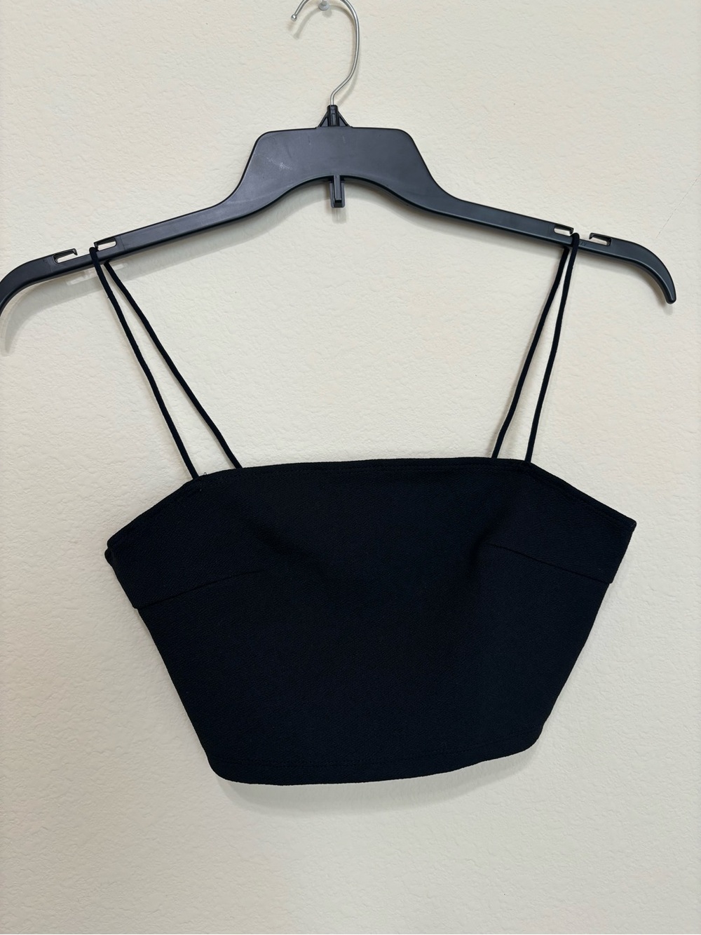 SHEIN Black Thin-Strap Cropped Cami